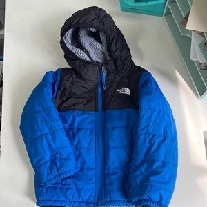 TODDLER NORTHFACE JACKET size 5toddler